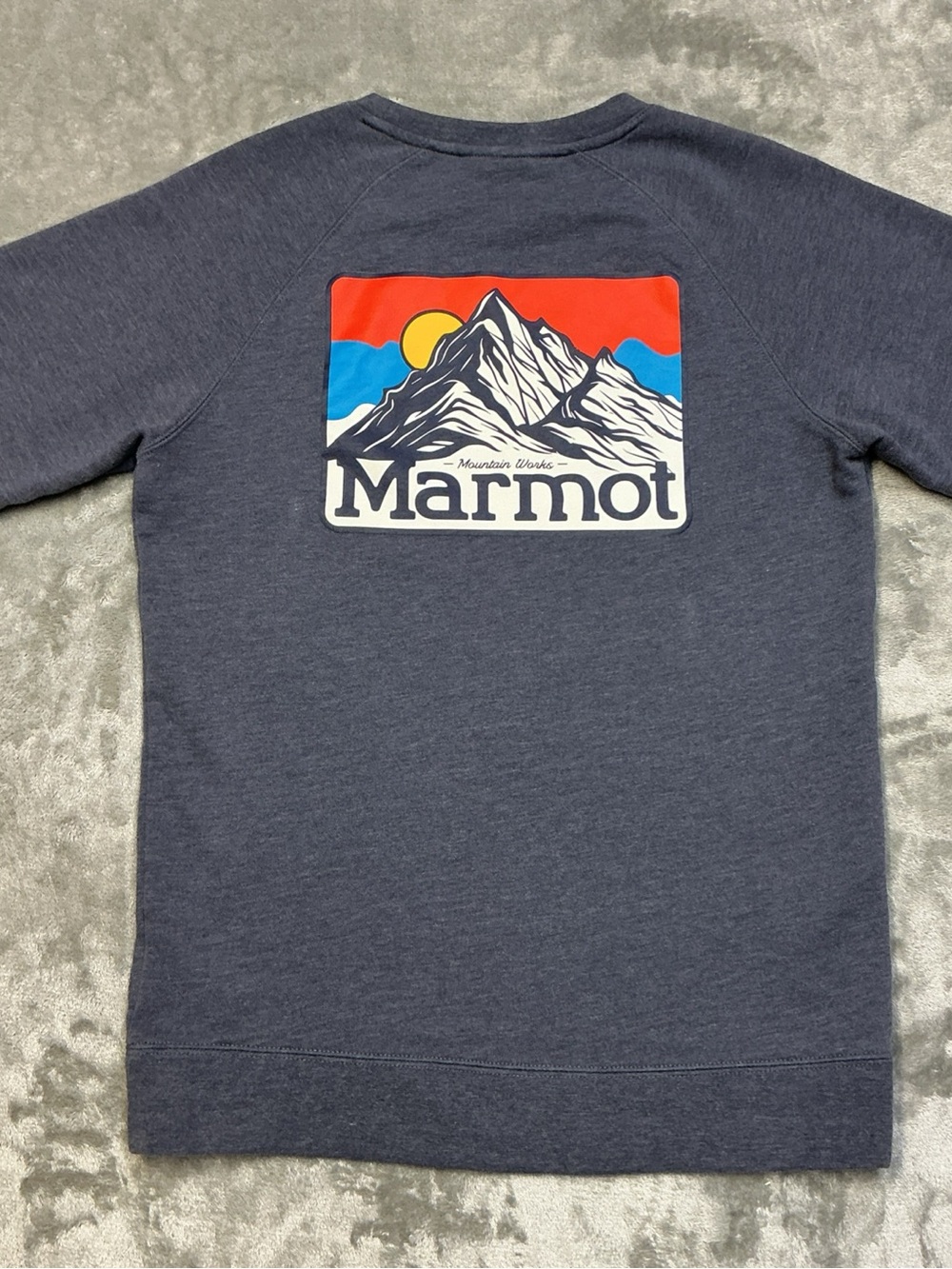 Marmot Mountain Works Sweatshirt Mens Small longsleeve crewneck logo graphic